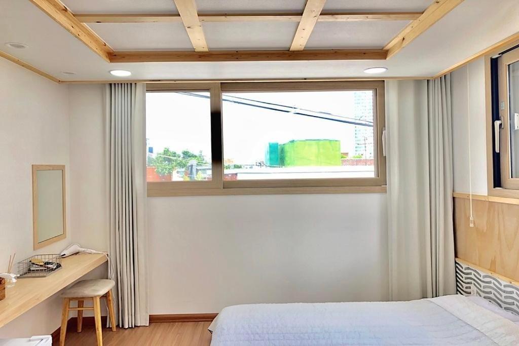 Cheukhu-Dong 19Street Guesthouse Mokpo Dış mekan fotoğraf