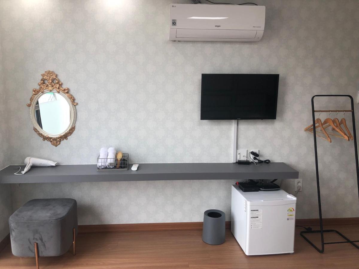 Cheukhu-Dong 19Street Guesthouse Mokpo Dış mekan fotoğraf